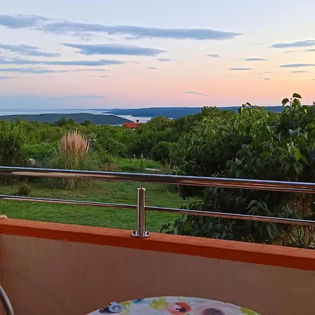 Appartement 1 Bedroom Lovely In *